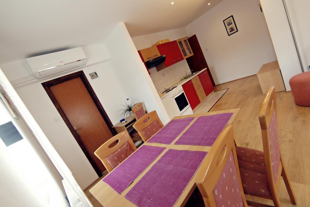 Apartment House Lalita Fužine Exterior foto